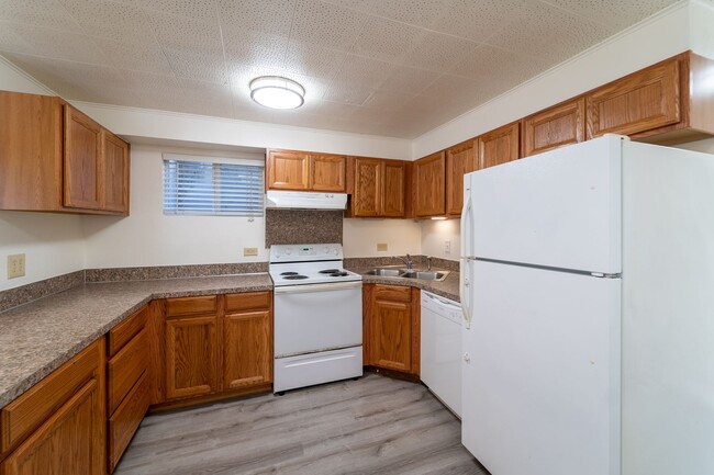 10804-10810 Davisson Road SW