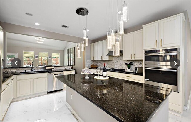 Photo - 4498 Cervinia Dr