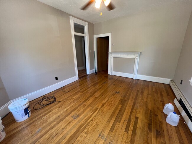 Photo - 68 Calumet St Unit 68 Calumet St. #1