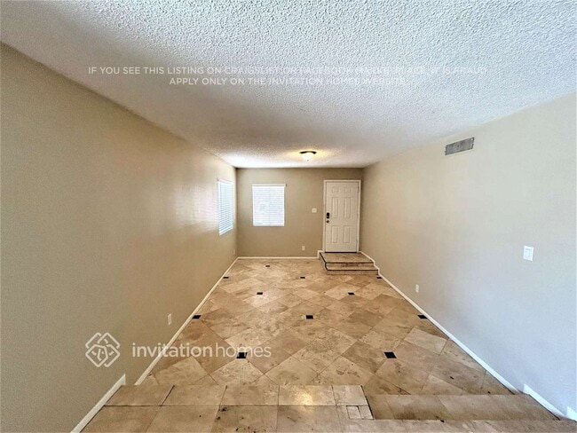 Photo - 4319 N 79th Dr