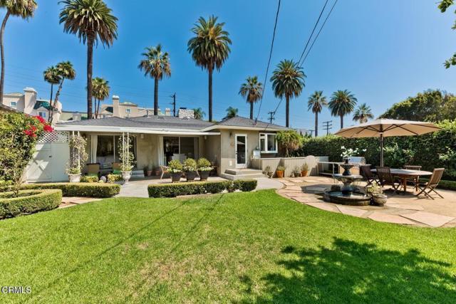 Photo - 807 N Doheny Dr