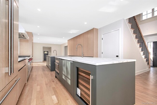 Photo - 2 Myrtledale Rd