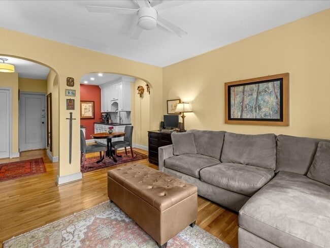 Photo - 228 Commonwealth Ave Unit 9