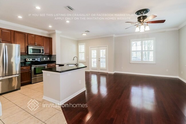 Photo - 7571 Tamarind Ave