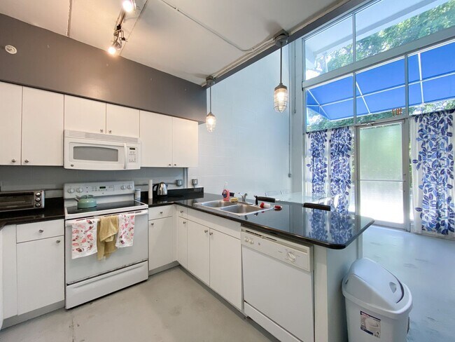 Photo - Lofts Oasis #107