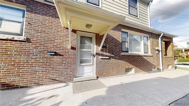Photo - 532 16th St