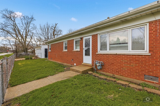 Photo - 14844 Wabash Ave