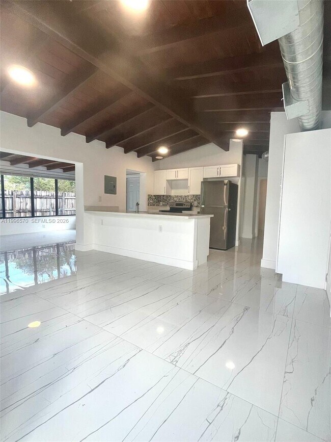 Photo - 1776 NE 178th St