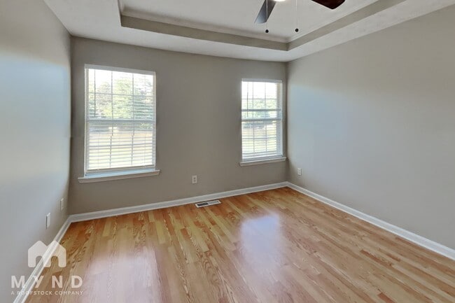 Photo - 534 Lakecourt Dr