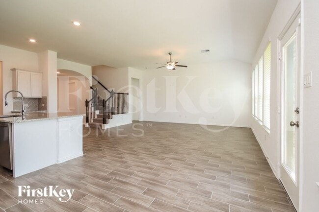 15122 Arlington Park Ave