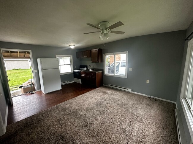 Photo - 332 Lake Rd Unit Cozy 1 bedroom apartment