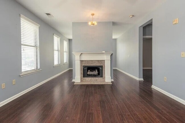 Photo - 721 Litty Ct Unit 201