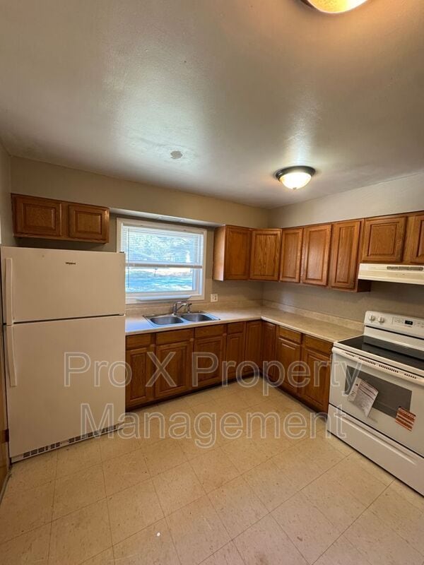 Photo - 2116 S Delaware Ave