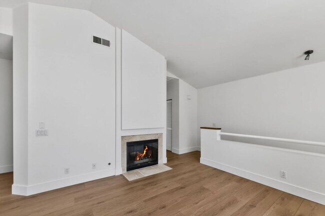 Photo - Beautifully Remodeled Condo in Palm Court