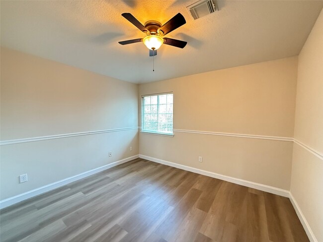 Photo - 26430 Richwood Oaks Dr