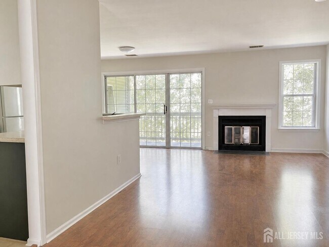 Photo - 7302 Elm Ct