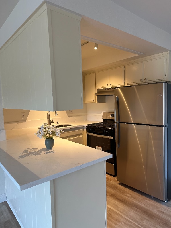 Photo - 2425 Purdue Ave Unidad 206