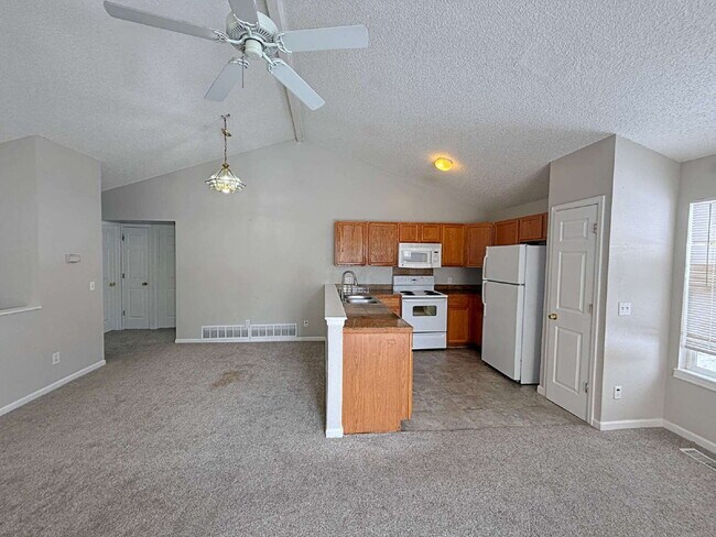 Photo - Wonderful 4 Bedroom Ranch in Lexington East and Minutes to Buckley SFB