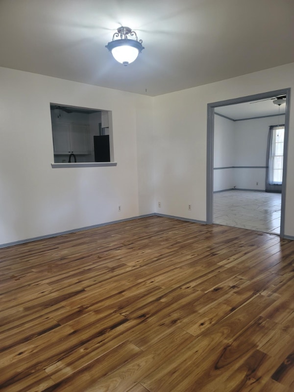 Photo - 7945 Habersham Ln