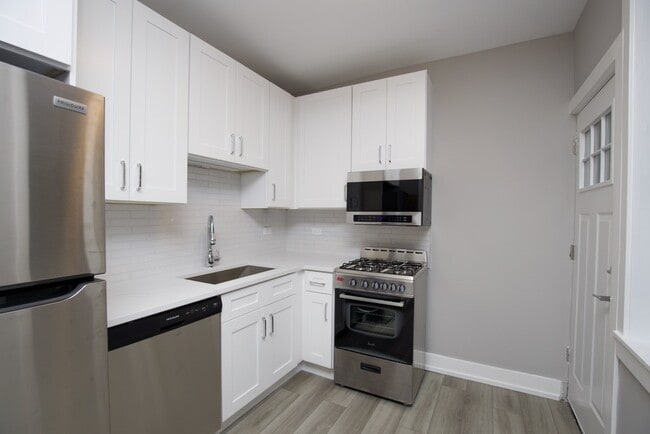 Photo - 3854 N Janssen Ave Unit K01J
