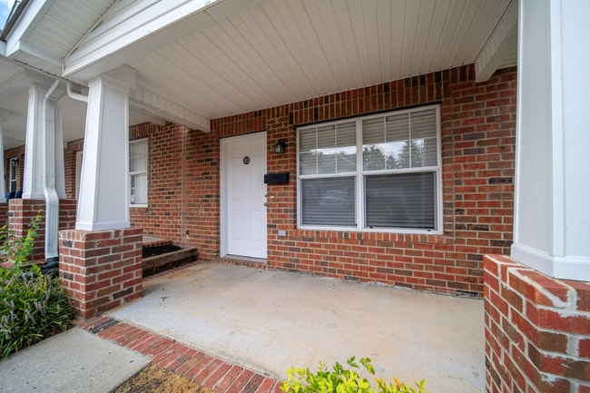 123 Kathryn Ct