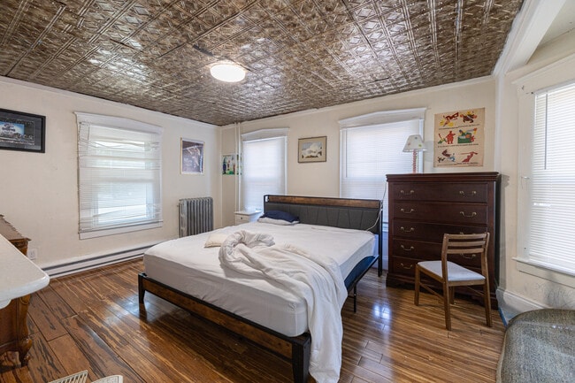 Photo - 2 Appian Way Unit 1