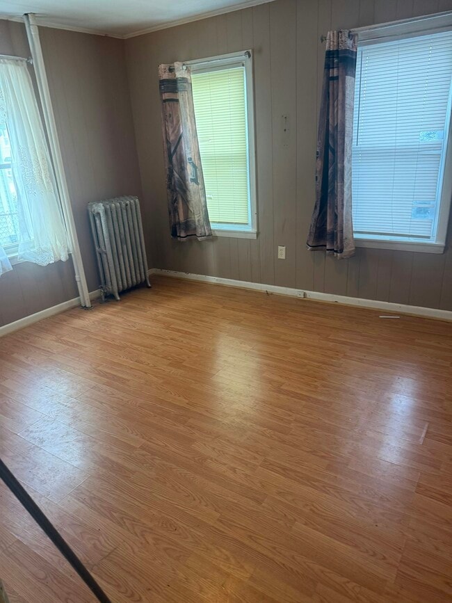 Building Photo - 73 Friend St Unit 1