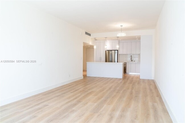 Photo - 19390 Collins Ave Unidad PH-24