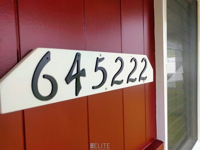 64-5222 Puanuanu Pl