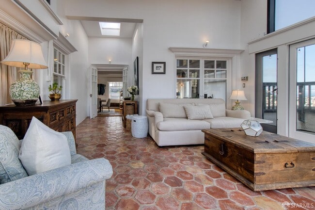 Photo - 1244 Washington St