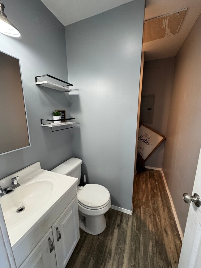 Photo - 1054 Johnnie Bud Ln