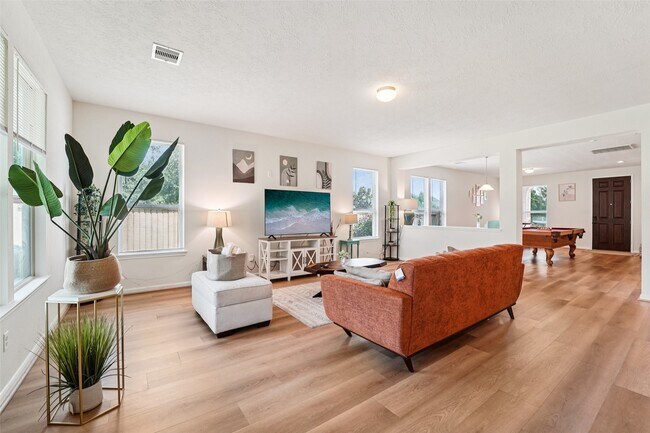 Photo - 4306 Lake Cypress Cir