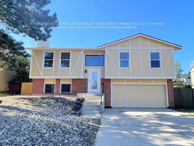 Building Photo - 2925 Rhapsody Dr