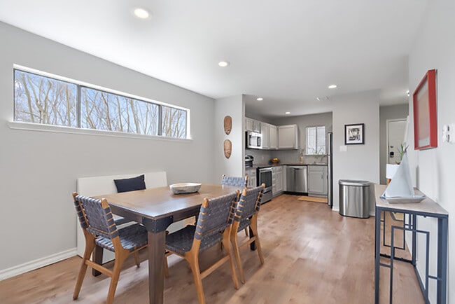 Photo - 2605 Enfield Rd Unit 224