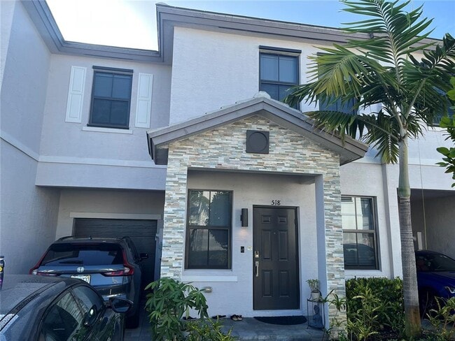 Building Photo - 518 SW 19th Way Rental