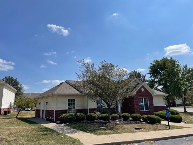 Building Photo - 3 Minutes to Honda********** Rent $1249/mo... Rental