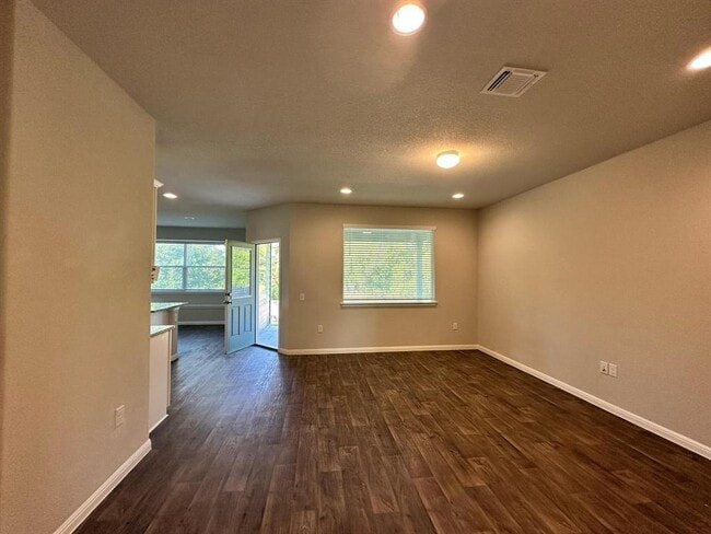 Photo - 14010 Luisium View