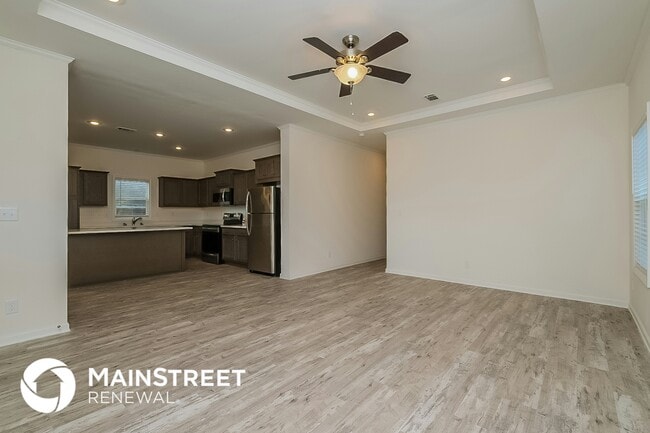 Photo - 1111 16th Ave S