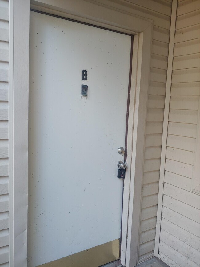 Photo - 1445 Willow Bend Way House