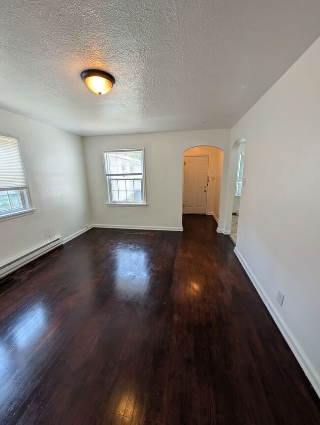 Photo - 428 S 10th Ave