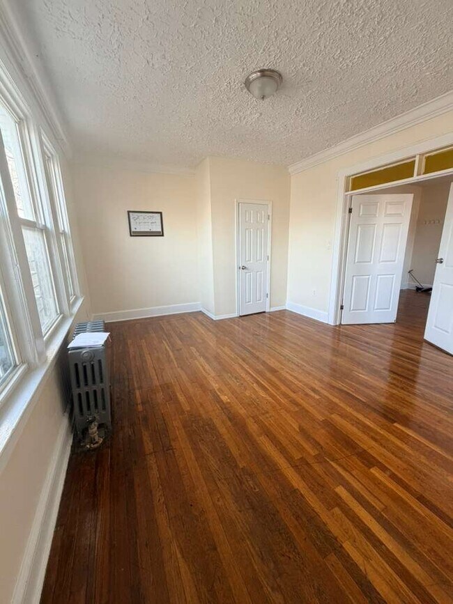 125 Carolina Ave