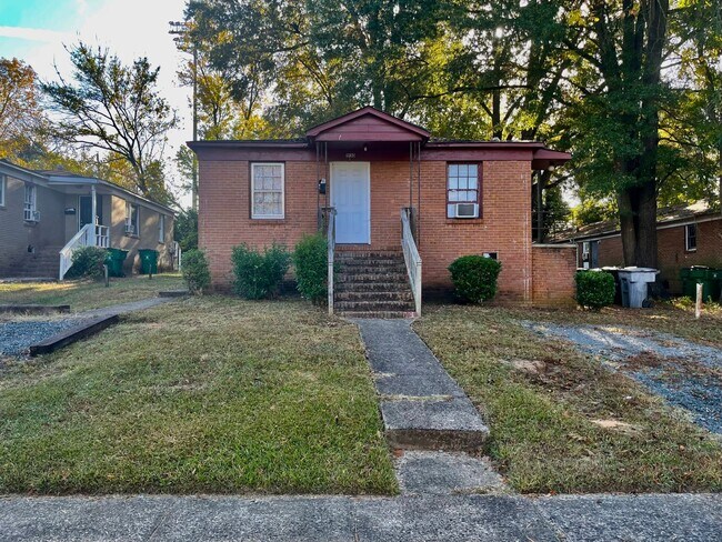 Building Photo - Terrybrook1930 Unit 1 (CTL)