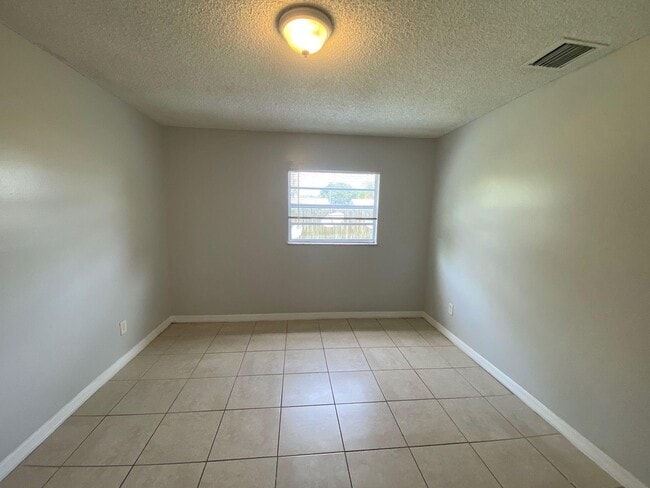 Photo - 3208 Louisiana Ave Unit 3