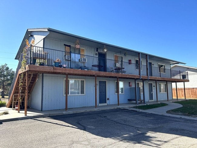 Building Photo - 903 Hersinger Pl Unit D