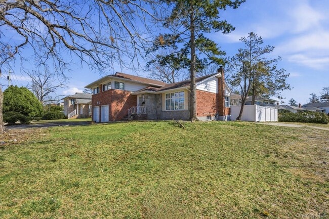 Photo - 1374 Prospect Ave