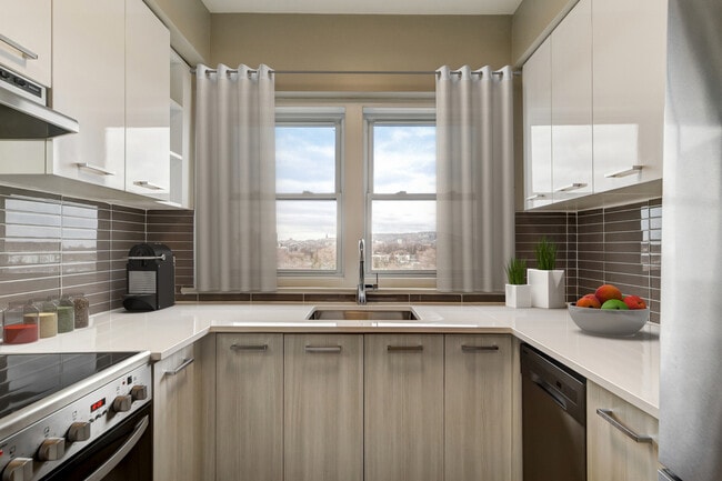 Photo - 4545 Walkley