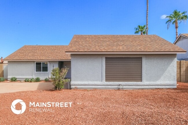 Photo - 1612 W Citation Ln