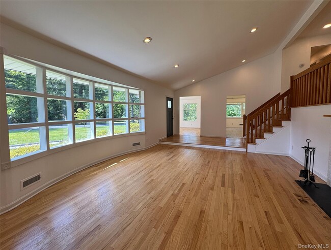 Photo - 3 Stonewall Ln