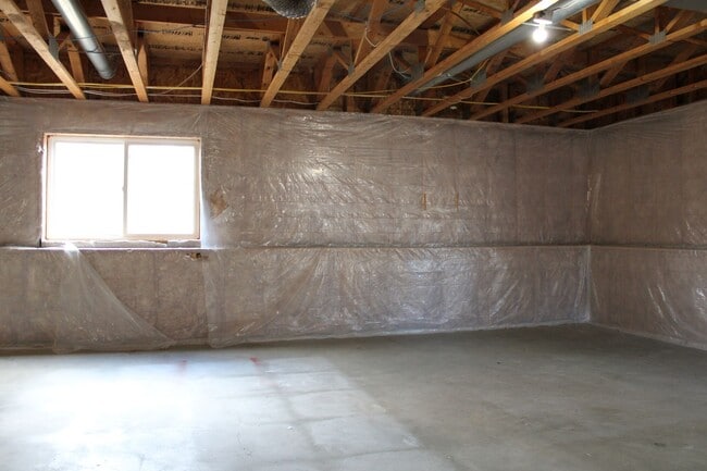 Photo - Three bed 2 bath townhome $1750/mo.