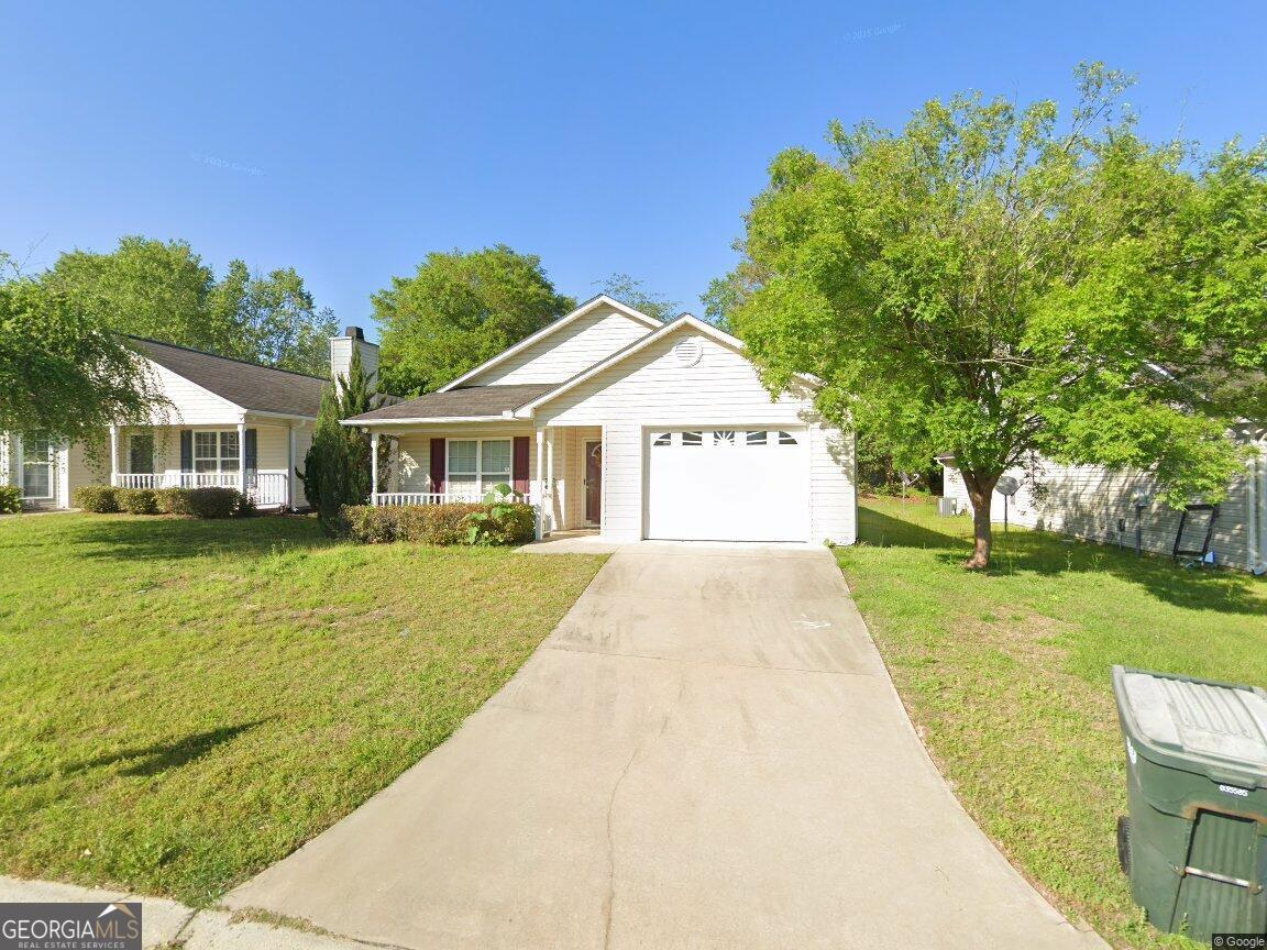 Photo - 110 Easy St